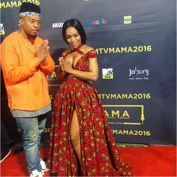 LOL! It's Popping In Nomzamo Mbatha's DMs