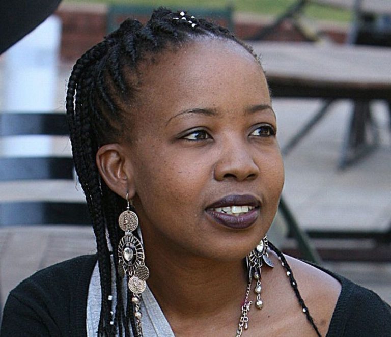 Ntsiki Says Weaves Are Dirtier Than Natural Hair - OkMzansi