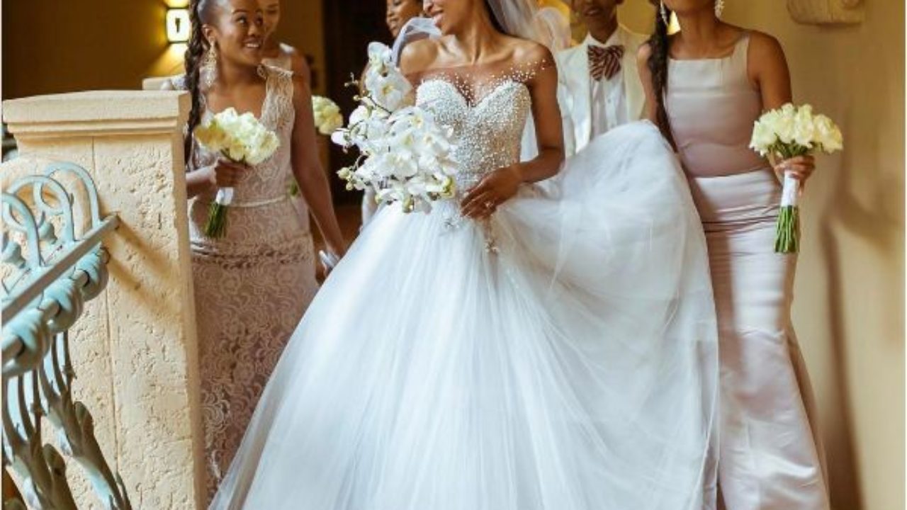 Mbali mlotshwa wedding dress hotsell