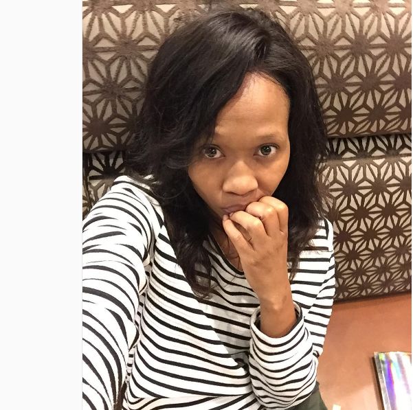 LOL! Check Out What Dineo Ranaka Did To Her Weave Just To Take A Pic With Bra Hugh