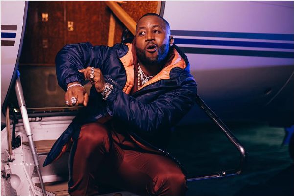 LOL! Cassper Slipping On Stage Is The Only Thing That'll Make Your Monday