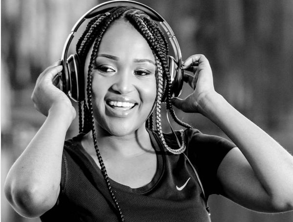 Watch! Muvhango's Liteboho Molise Dancing Is Our Friday Mood