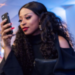 See The Photo That Has Black Twitter Convinced Zinhle Is Back With AKA