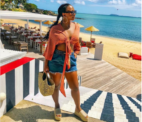 Pics! Boity Serves Major Curves On Baecation