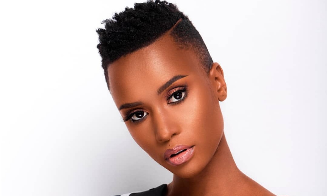 Miss SA Zozi Tunzi Serves Her First Clap Back On Twitter At Homophobic Tweep