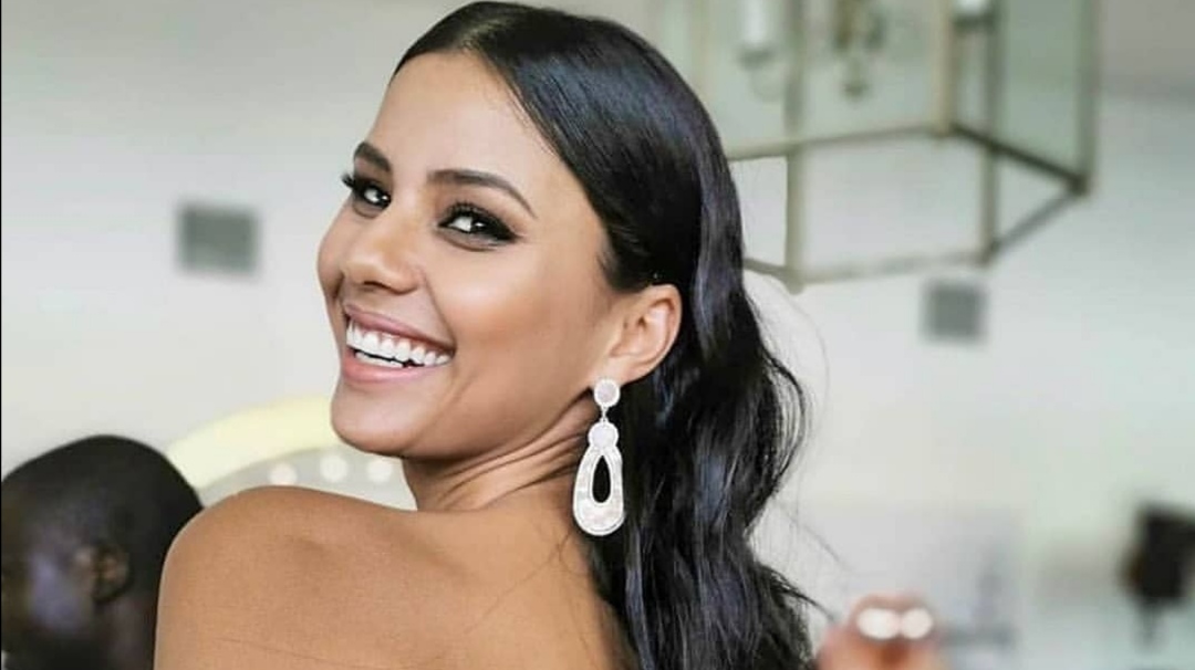 Pics! Former Miss SA Tamaryn Green Shows Off Her Man