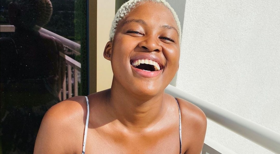 Levels! Check Out Which American Rapper Asavela Mngqithi Bumped Into Whilst On Vacation