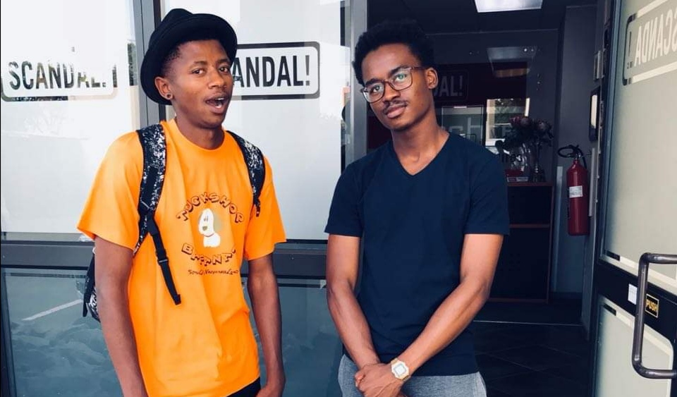 Scandal's Hungani Ndlovu And Ayanda Daweti's Display Their Cool Offscreen Bromance