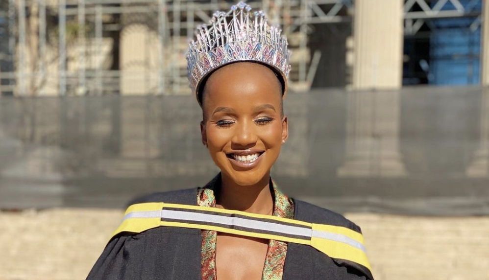 Black Twitter Weighs in on Miss SA Shudufhadzo Musida's Solo Graduation Ceremony